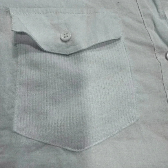 Love Tree Top Womens Button Up Rolled Sleeve Top W/ribbed Accents & Pockets Sz S - Picture 8 of 12